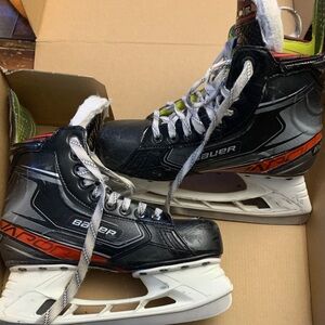 Bauer vapor X 2.9 size 6 ice hockey skates light speed